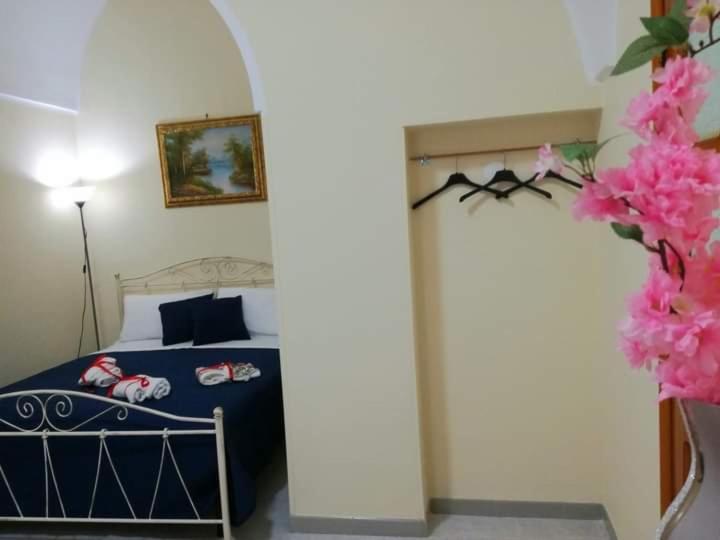 L 'Alcova Holidays Home Centro Storico チェーリエ・メッサーピカ エクステリア 写真