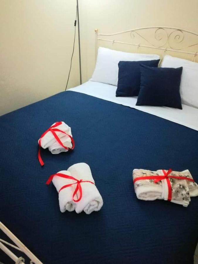 L 'Alcova Holidays Home Centro Storico チェーリエ・メッサーピカ エクステリア 写真